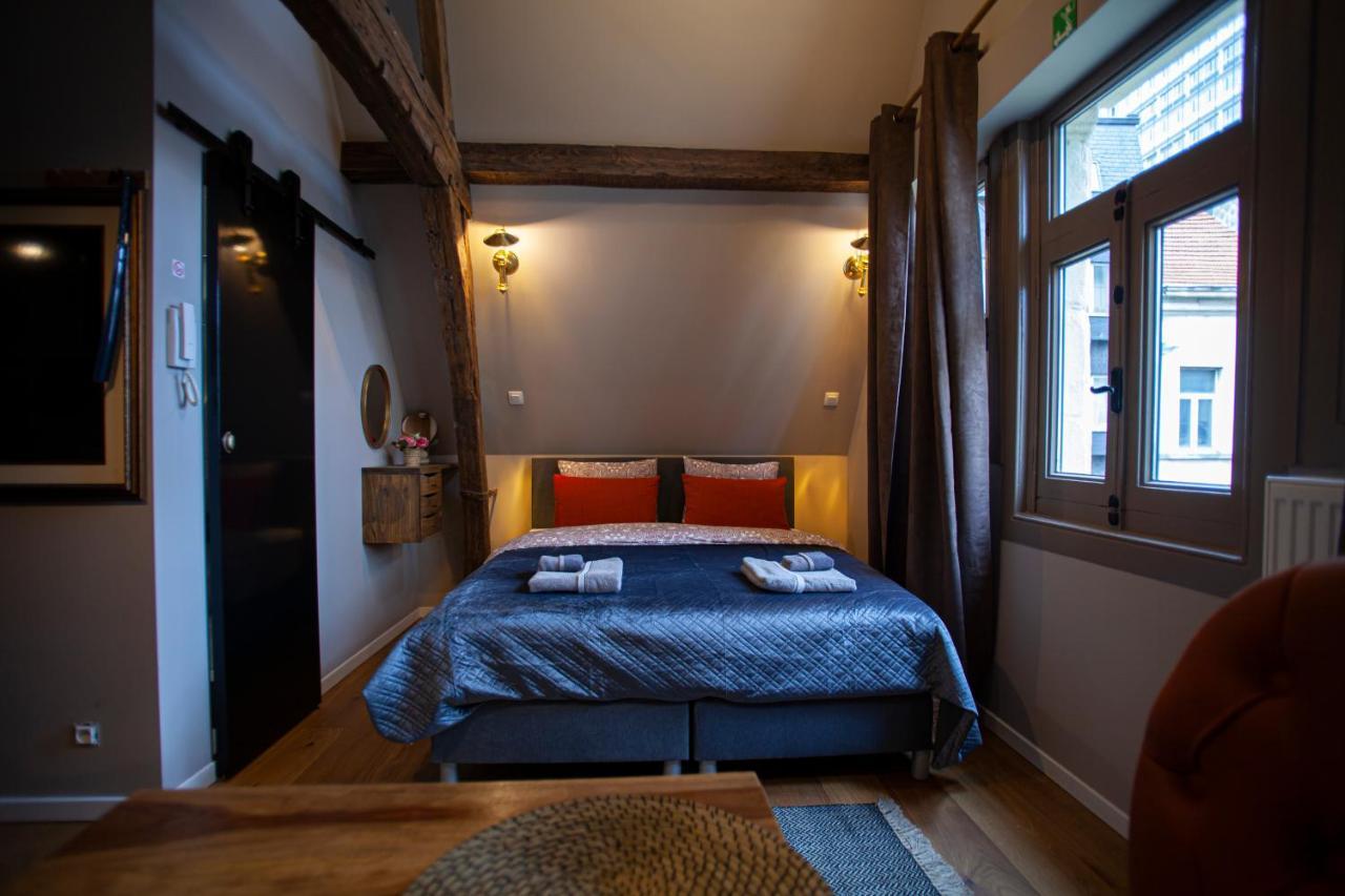 Luxury Meir By Rikas Apartment *